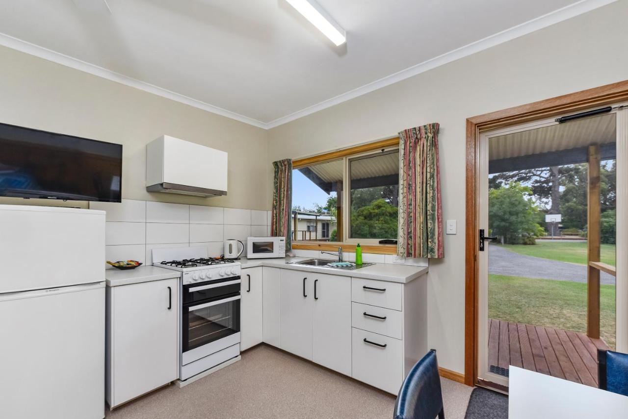 Millicent Hillview Caravan Park Экстерьер фото
